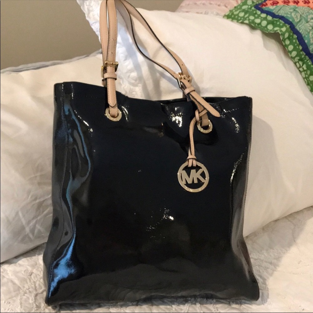 Authentic mk tote